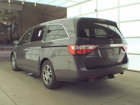 Used 2012 Honda Odyssey EX image 3
