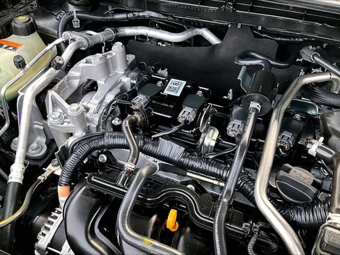 Used 2025 Nissan Kicks S w/ Charging Package image 60