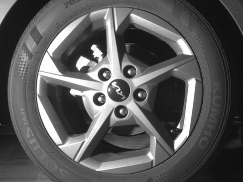 Used 2025 Kia K4 FWD image 15