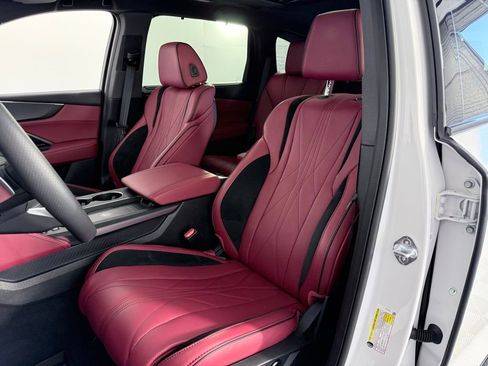 Used 2025 Acura MDX Type S image 10