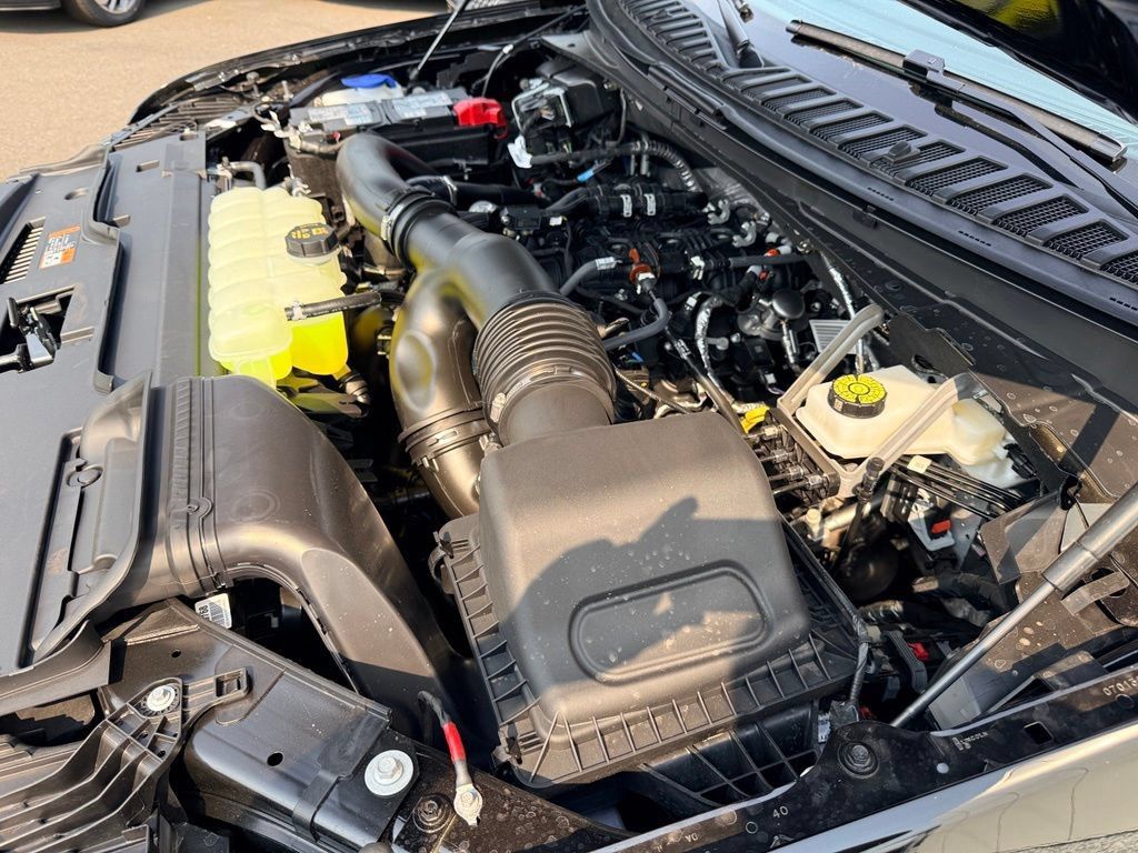 New 2027 Lincoln Navigator Premiere AWD/4WD image 41