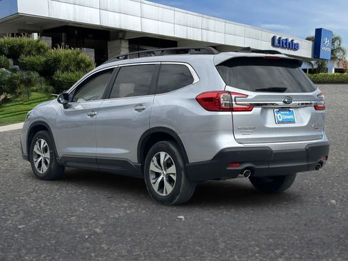Used 2023 Subaru Ascent Premium w/ Convenience Package AWD/4WD image 7