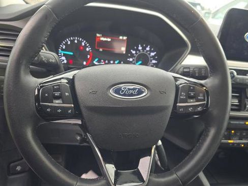 Used 2022 Ford Escape SE w/ Convenience Package image 7
