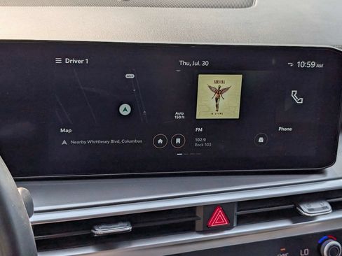 Certified 2024 Kia Sorento S FWD image 25