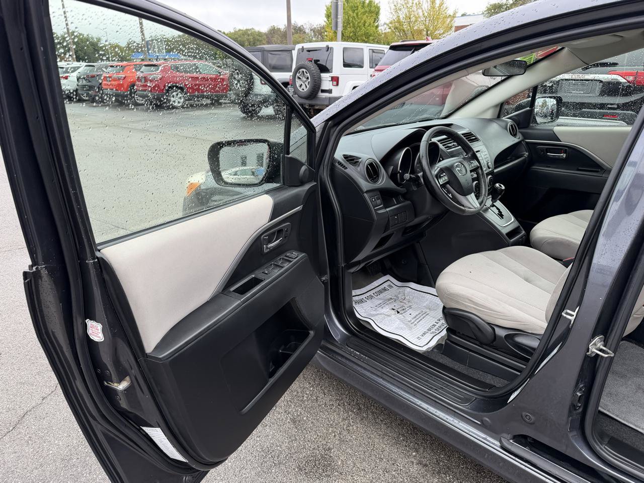 Used 2015 MAZDA MAZDA5 Touring FWD image 14