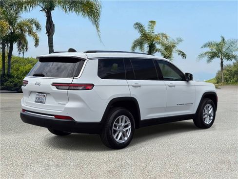 Certified 2023 Jeep Grand Cherokee L Laredo w/ Luxury Tech Group I RWD image 4