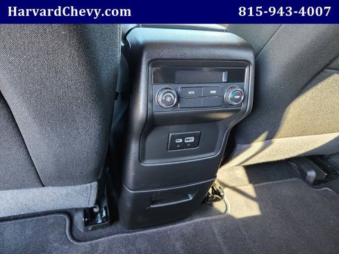 Used 2023 GMC Acadia SLE image 27