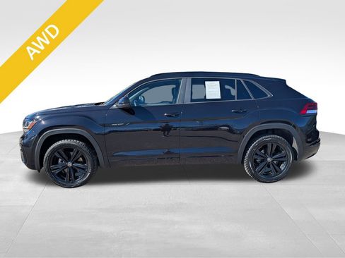 Used 2023 Volkswagen Atlas Cross Sport SEL R-Line image 2