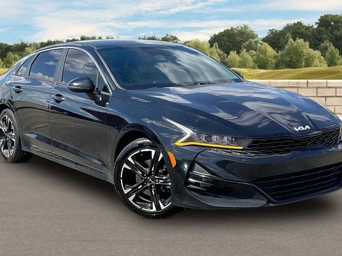 Used 2022 Kia K5 GT-Line FWD image 2