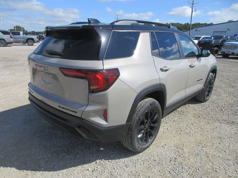 New 2027 GMC Terrain Elevation w/ Elevation Premium Package FWD image 4