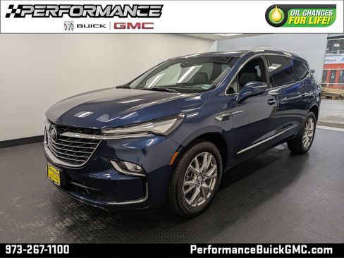 Used 2023 Buick Enclave Premium w/ Experience Buick Package image 1