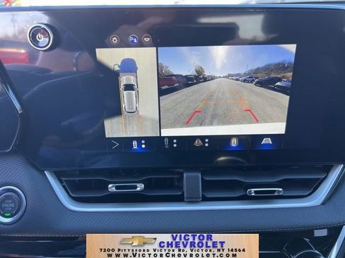 New 2025 Chevrolet Equinox LT w/ Safety and Technology Package image 14