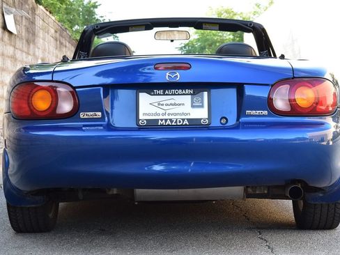 Used 1999 MAZDA MX-5 Miata 10th Anniversary Edition RWD image 56