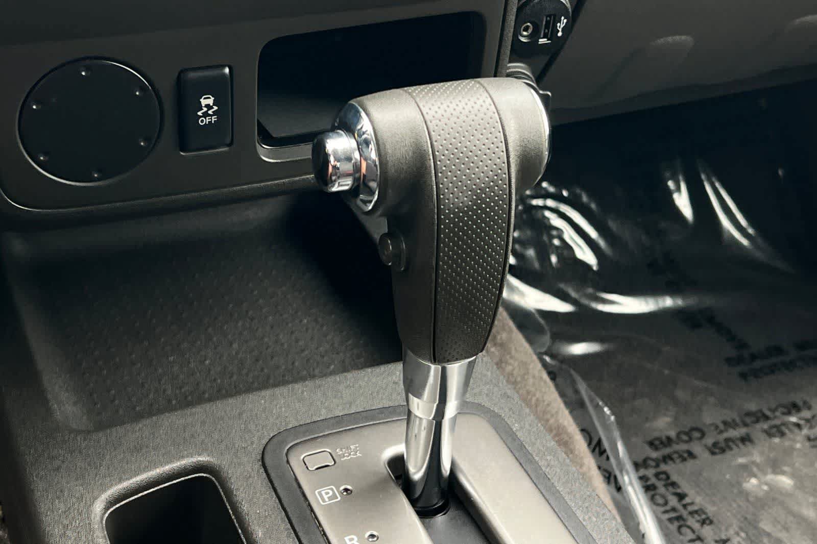 Used 2017 Nissan Frontier S RWD image 42