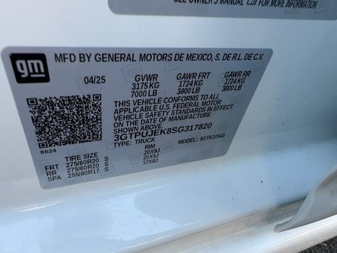 Certified 2025 GMC Sierra 1500 Elevation AWD/4WD image 20