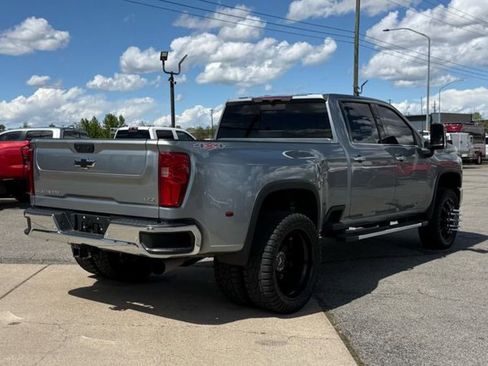 Used 2024 Chevrolet Silverado 3500 LTZ w/ LTZ Plus Package AWD/4WD image 6