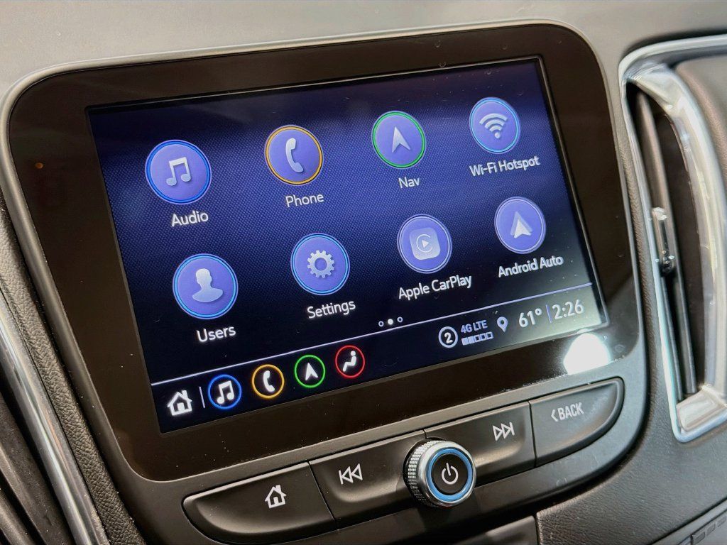 Used 2021 Chevrolet Malibu Premier FWD image 16