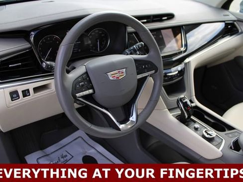 Certified 2025 Cadillac XT6 Premium Luxury AWD/4WD image 2