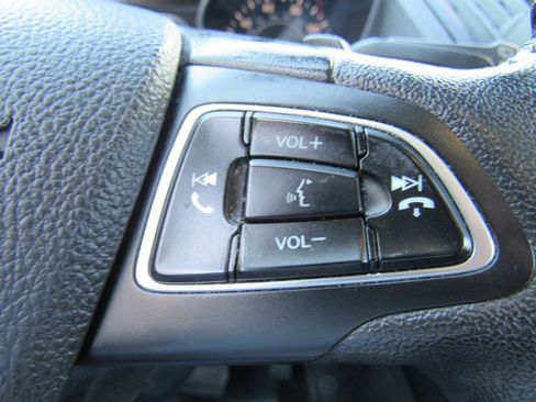 Used 2017 Ford Escape Titanium FWD image 24