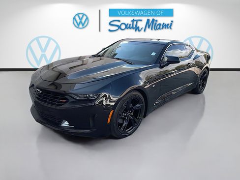 Used 2022 Chevrolet Camaro LT w/ RS Package image 3