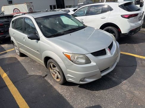 Used 2003 Pontiac Vibe w/ Power Group Value Package image 3