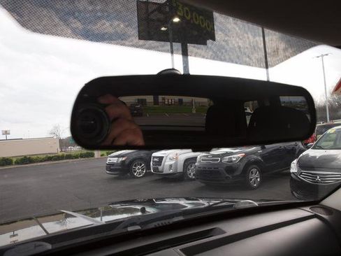 Used 2011 Dodge Nitro Heat w/ Popular Equipment Group AWD/4WD image 11
