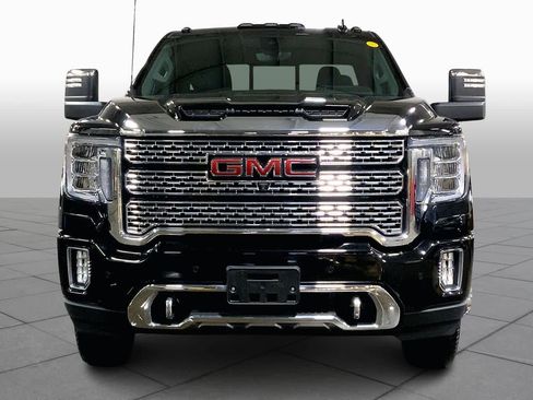 Used 2023 GMC Sierra 3500 Denali w/ Denali Ultimate Package image 3
