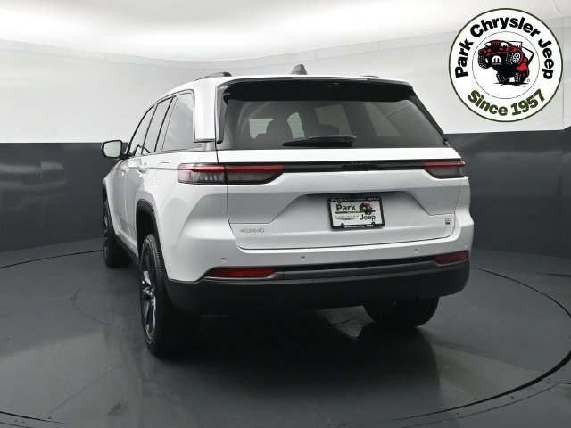New 2026 Jeep Grand Cherokee Limited AWD/4WD image 5