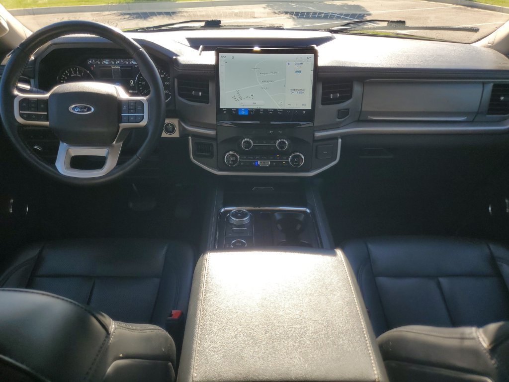 Used 2022 Ford Expedition XLT AWD/4WD image 28