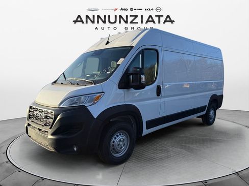 New 2026 RAM ProMaster 3500 w/ Premium Convenience Group image 1