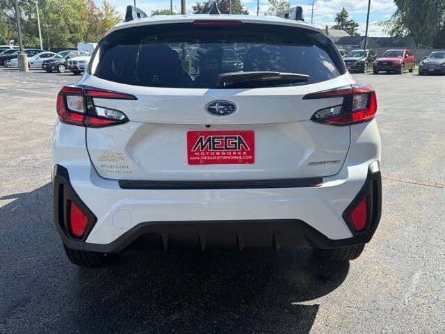 Used 2024 Subaru Crosstrek 2.0i Premium AWD/4WD image 6