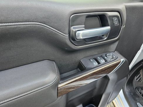 Used 2021 GMC Sierra 1500 SLE image 20