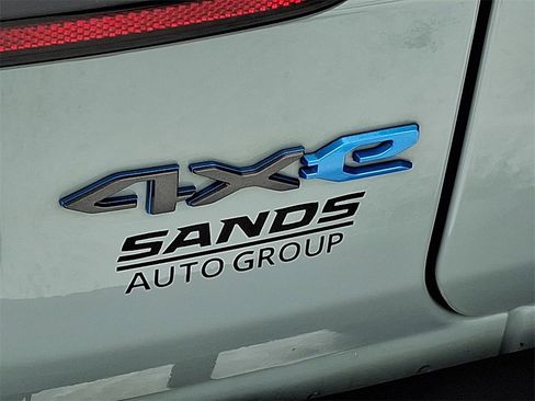 Used 2023 Jeep Wrangler Unlimited w/ Cold Weather Group image 34