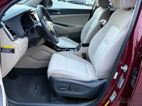 Used 2017 Hyundai Tucson Sport w/ Cargo Package FWD image 7