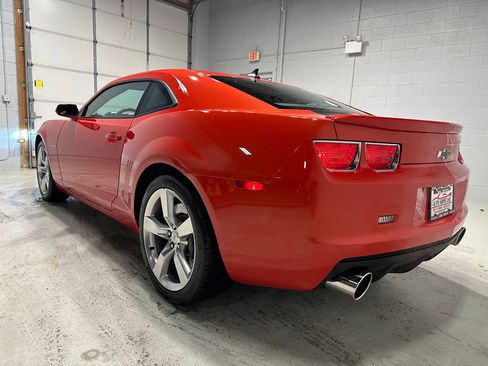Used 2010 Chevrolet Camaro SS w/ Interior Accent Trim Package image 21