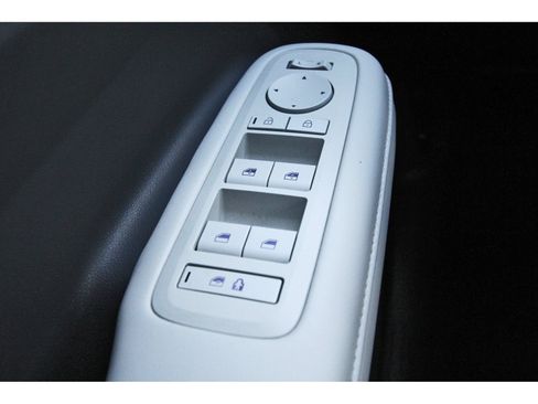 Certified 2026 Hyundai Santa Fe SEL FWD image 23
