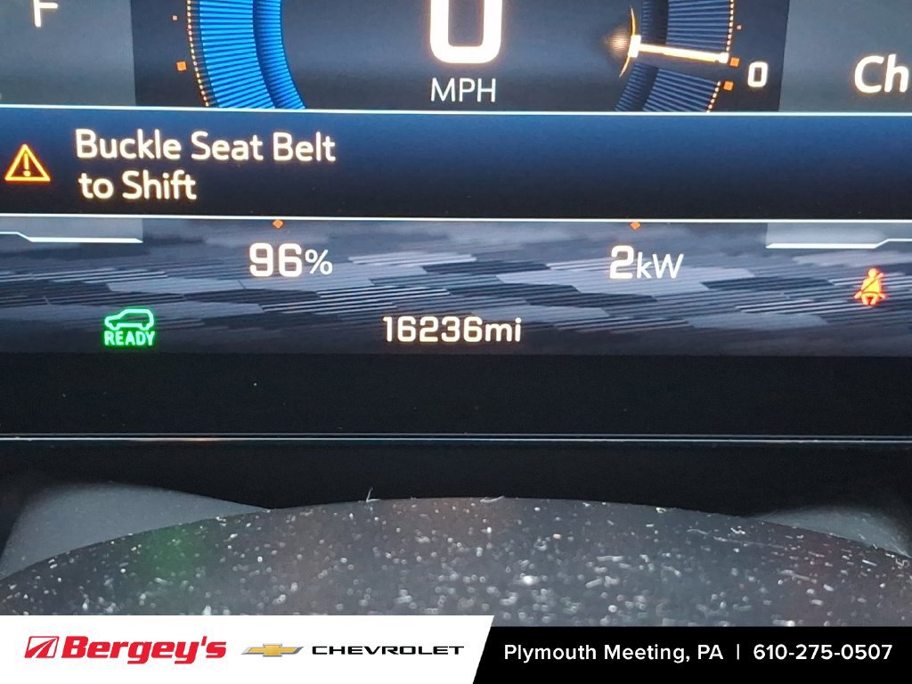 Certified 2024 Chevrolet Equinox EV RS FWD image 21