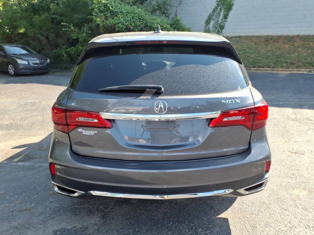 Used 2019 Acura MDX w/ Technology Package FWD image 4