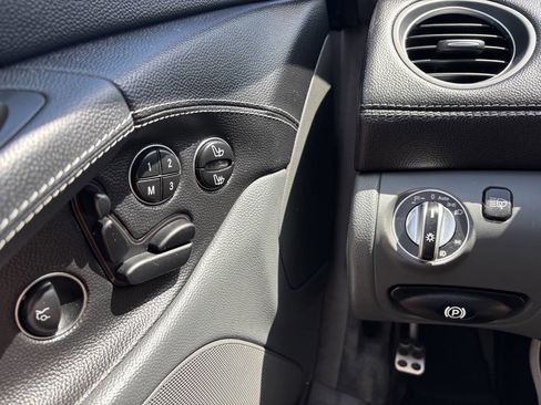Used 2004 Mercedes-Benz SL 55 AMG image 16