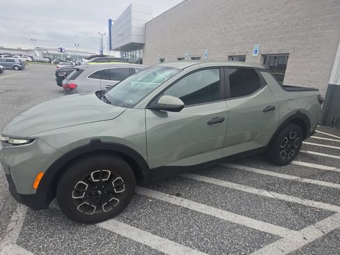 Used 2022 Hyundai Santa Cruz SEL FWD image 3