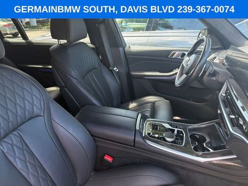 Certified 2024 BMW X7 M60i AWD/4WD image 30