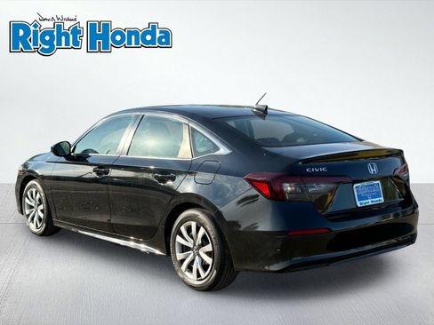 Used 2025 Honda Civic LX image 4