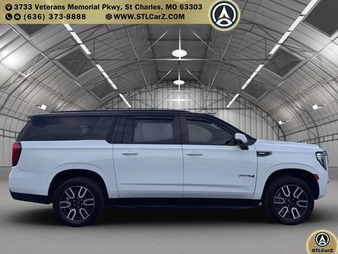 Used 2021 GMC Yukon XL AT4 w/ Rear Media and Nav Package AWD/4WD image 2