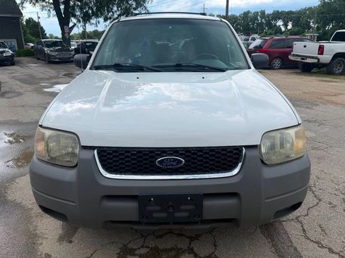 Used 2002 Ford Escape XLT FWD image 3