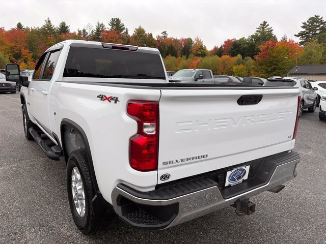 Used 2024 Chevrolet Silverado 3500 LT w/ Convenience Package AWD/4WD image 4