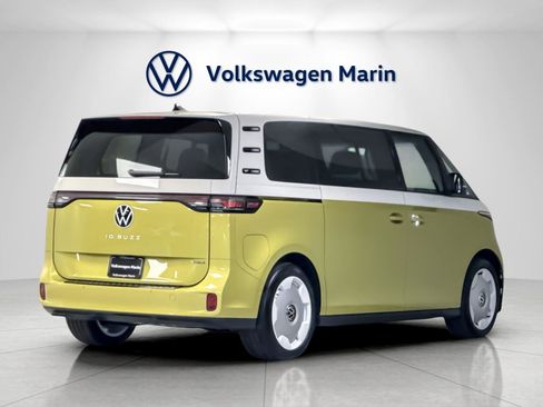 New 2025 Volkswagen ID. Buzz 1st Edition image 5