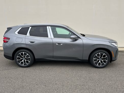 New 2026 BMW X3 xDrive30 image 3