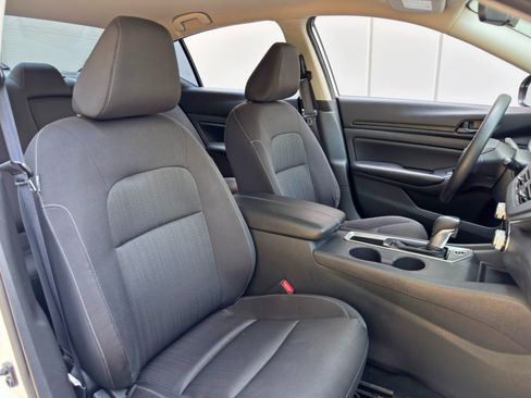 Used 2023 Nissan Altima 2.5 S FWD image 30