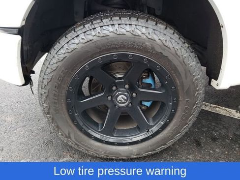 Used 2016 Ford F150 Lariat w/ Equipment Group 502A Luxury image 32