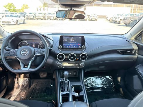 Used 2025 Nissan Sentra SV w/ All-Weather Package FWD image 14